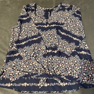 3/4 sleeve floral blouse